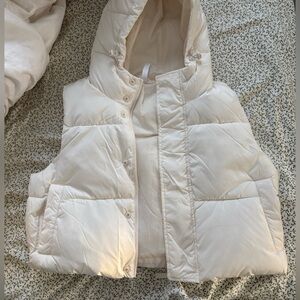 Fabletics crop puffer vest